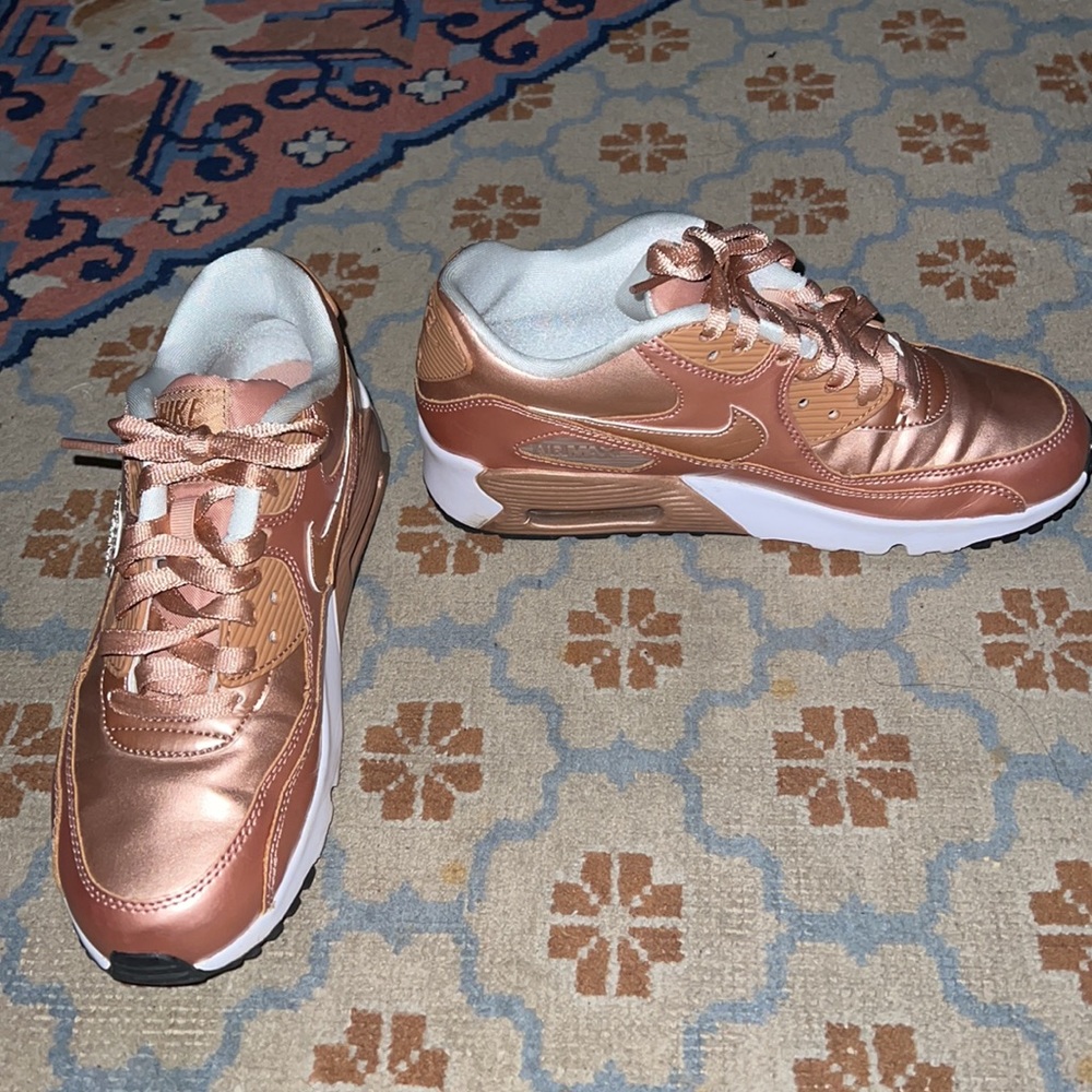 Custom Rhinestoned Rose Gold Nike Air Max Sneaker’s - Picture 2 of 6